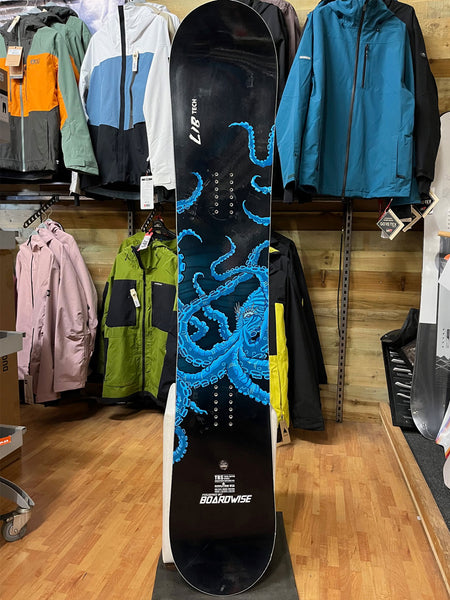 Lib tech outerwear deals