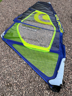 
                  
                    Load image into Gallery viewer, 2016 Neilpryde Combat 4.5 m2 Used windsurfing sails
                  
                