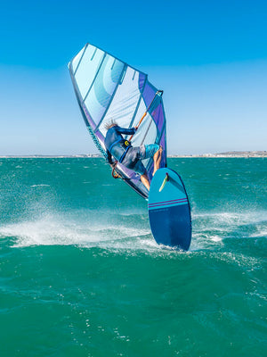 
                  
                    Load image into Gallery viewer, 2023 NeilPryde Fusion HD New windsurfing sails
                  
                