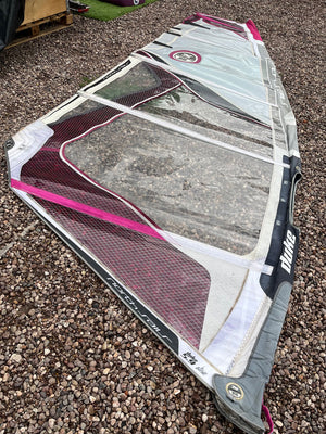 
                  
                    Load image into Gallery viewer, 2010 North Duke 5.9m2 Used windsurfing sails
                  
                