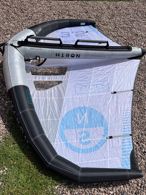 
                  
                    Load image into Gallery viewer, 2024 North Nova Pro 3.5 m2 Used Foil Wings
                  
                