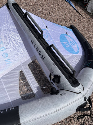 
                  
                    Load image into Gallery viewer, 2024 North Nova Pro 3.5 m2 Used Foil Wings
                  
                