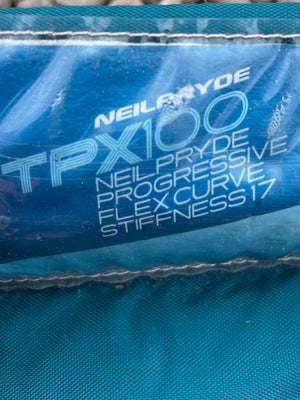 
                  
                    Load image into Gallery viewer, 2022 Neilpryde TPX 100 370 RDM Used Windsurfing Mast Used windsurfing masts
                  
                