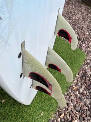 
                  
                    Load image into Gallery viewer, 2016 Starboard Quad 84 Used windsurfing boards
                  
                