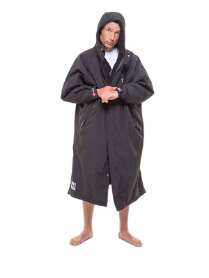 
                  
                    Load image into Gallery viewer, Red Paddle Co Long Sleeve Pro Change Robe EVO - Stealth Black L Changing towels and ponchos
                  
                