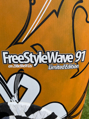 
                  
                    Load image into Gallery viewer, 2010 RRD Freestyle Wave Ltd 91lt Used windsurfing boards
                  
                