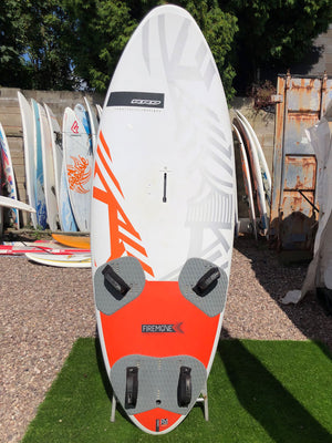 
                  
                    Load image into Gallery viewer, 2017 RRD Firemove V3 LTE 135 Used windsurfing boards
                  
                