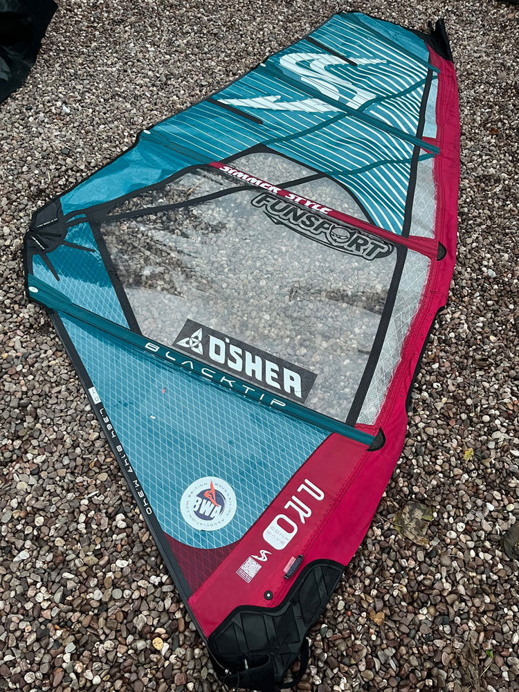 2025 Simmer Black Tip Team Edition 4.0 m2 Used windsurfing sails