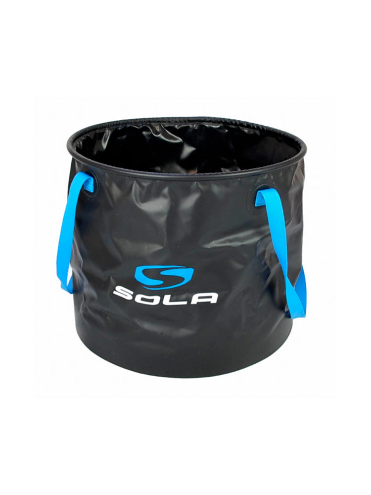 
                  
                    Load image into Gallery viewer, Sola Collapsible Wetsuit Bucket Changing towels and ponchos
                  
                