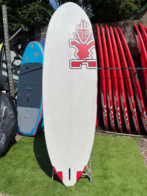 
                  
                    Load image into Gallery viewer, 2013 Starboard Carve 121 Used windsurfing boards
                  
                