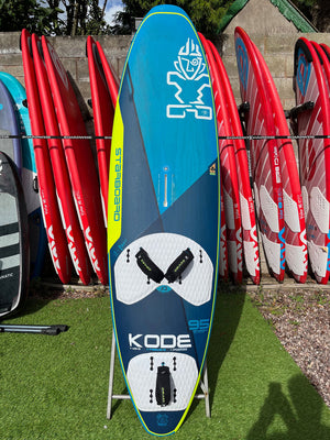 
                  
                    Load image into Gallery viewer, 2020 Starboard Kode Flax Balsa 95 Used windsurfing boards
                  
                