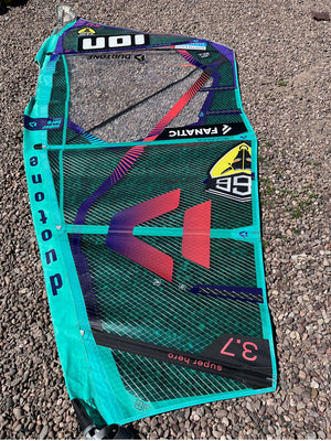 
                  
                    Load image into Gallery viewer, 2023 Duotone Super Hero 3.7 m2 Used windsurfing sails
                  
                