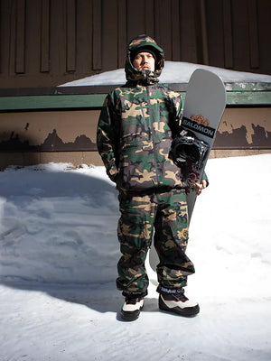 
                  
                    Load image into Gallery viewer, THIRTYTWO TM RECYCLED X KERKELA SNOWBOARD JACKET - CAMO - 2026 SNOWBOARD JACKETS
                  
                