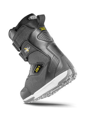 
                  
                    Load image into Gallery viewer, THIRTYTWO ZB-1 BOA SNOWBOARD BOOTS - BLACK - 2026
                  
                