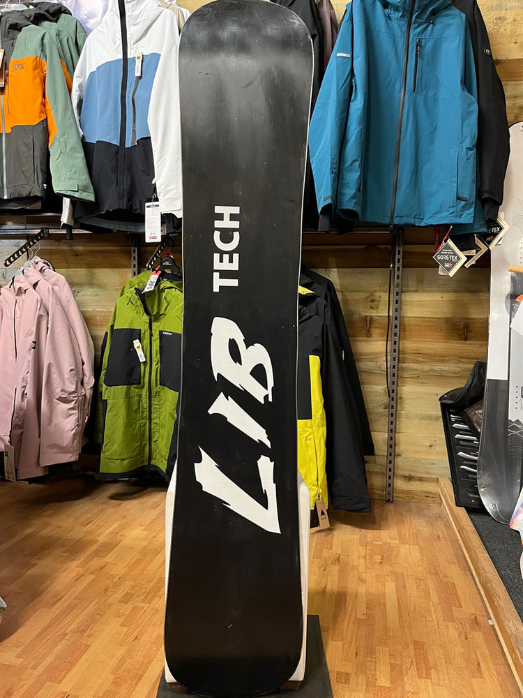 LIB TECH TRS 157 USED SNOWBOARD - 2022 USED SNOWBOARDS
