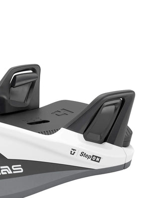 
                  
                    Load image into Gallery viewer, UNION ATLAS STEP ON SNOWBOARD BINDINGS - WHITE - 2026 SNOWBOARD BINDINGS
                  
                