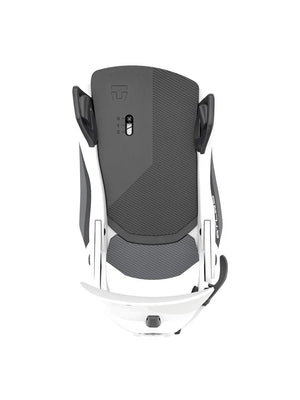 
                  
                    Load image into Gallery viewer, UNION ATLAS STEP ON SNOWBOARD BINDINGS - WHITE - 2026 SNOWBOARD BINDINGS
                  
                
