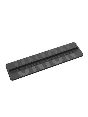 
                  
                    Load image into Gallery viewer, UNION BOOT SCRAPER STOMP PAD BLACK SNOWBOARD ACCESSORIES
                  
                