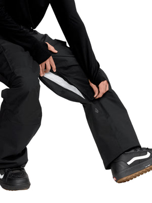 
                  
                    Load image into Gallery viewer, VOLCOM NWRK BAGGY SNOWBOARD PANT - BLACK - 2026 SNOWBOARD PANTS
                  
                