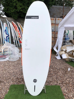 
                  
                    Load image into Gallery viewer, 2022 RRD Y25 Evolution M Softdeck 135 Used windsurfing boards
                  
                