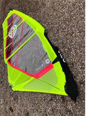 
                  
                    Load image into Gallery viewer, 2021 Goya Banzai Pro 5.3 m2 yellow Used windsurfing sails
                  
                