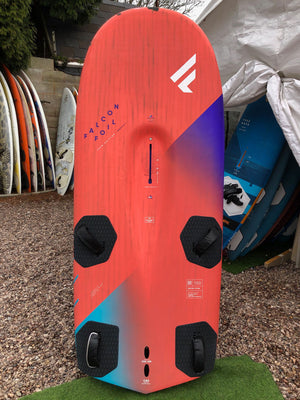 
                  
                    Load image into Gallery viewer, 2022 Fanatic Falcon Slalom Foil TE 188 Used foiling boards
                  
                