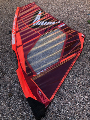 
                  
                    Load image into Gallery viewer, 2022 Severne Blade 4.0 m2 (red) Used windsurfing sails
                  
                
