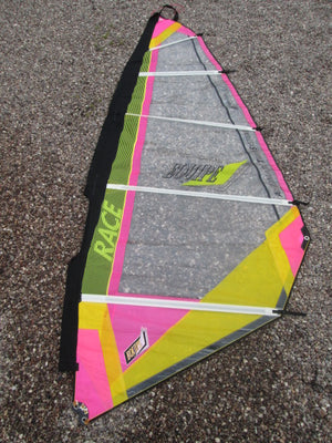 
                  
                    Load image into Gallery viewer, 1995 Equipe Race ATS 4.6m2 used sail 4.6m2 Used windsurfing sails
                  
                