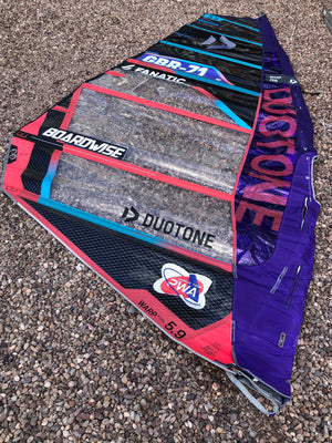 
                  
                    Load image into Gallery viewer, 2022 Duotone Warp Foil 5.9 m2 (gbr71) Used windsurfing sails
                  
                