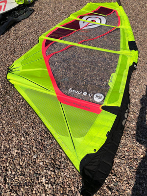 
                  
                    Load image into Gallery viewer, 2021 Goya Banzai Pro 4.7 Used windsurfing sails
                  
                