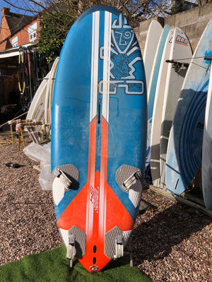 
                  
                    Load image into Gallery viewer, 2016 Starboard Isonic carbon reflex 134 Used windsurfing boards
                  
                