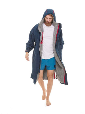 
                  
                    Load image into Gallery viewer, Red Paddle Co Long Sleeve Pro Change Robe EVO - Navy Changing towels and ponchos
                  
                