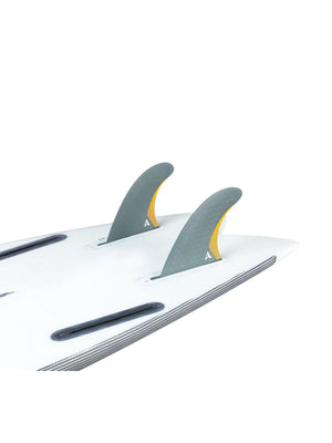 
                  
                    Load image into Gallery viewer, ROAM QUAD REAR FIN SET - FUTURES SMOKE SURFBOARD FINS
                  
                