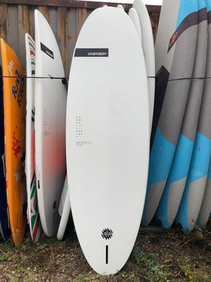 
                  
                    Load image into Gallery viewer, 2022 RRD Y25 Evolution M Etech 135 Used windsurfing boards
                  
                