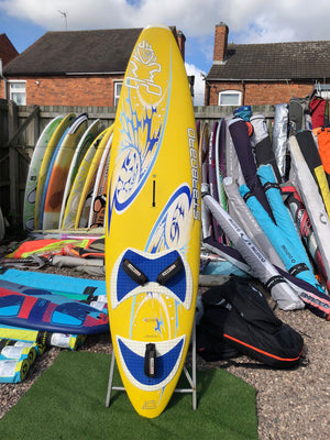 
                  
                    Load image into Gallery viewer, Starboard Freesex 97 Used windsurfing boards
                  
                