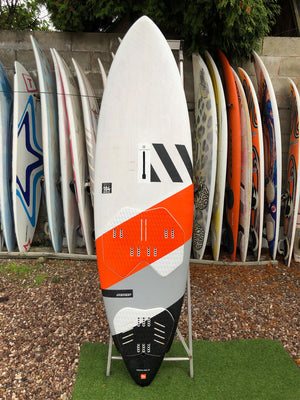 
                  
                    Load image into Gallery viewer, 2022 RRD Y26 Freestyle wave LTE 104 Used windsurfing boards
                  
                